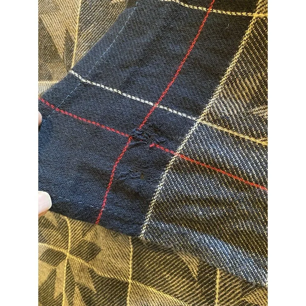 DELTA AIRLINES JOHN HOSRFALL BLANKET THROW FIRST CLASS SNOWFLAKE‎ 48x70